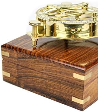 Nagina International, čvrst mesingani sunčani kompas u drvenoj kutiji, prečnik 7,5 cm