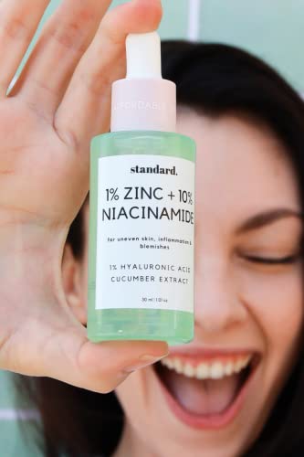 Standardni Beauty 10% Niacinamidni Serum za lice, hijaluronsku kiselinu sa ekstraktom krastavca, umirujući i hidratantni za kožu.